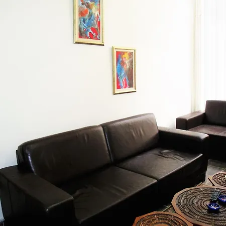 Aparthotel Carme 2 3*