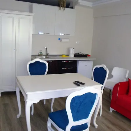 Carme 2 Aparthotel 3*