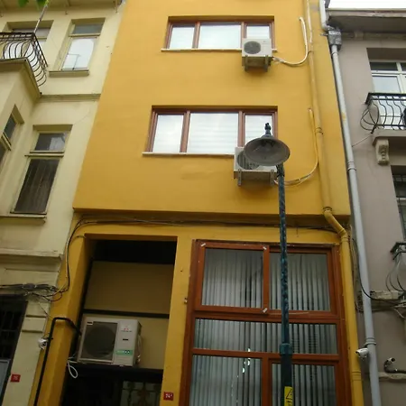 Aparthotel Carme 2 3*